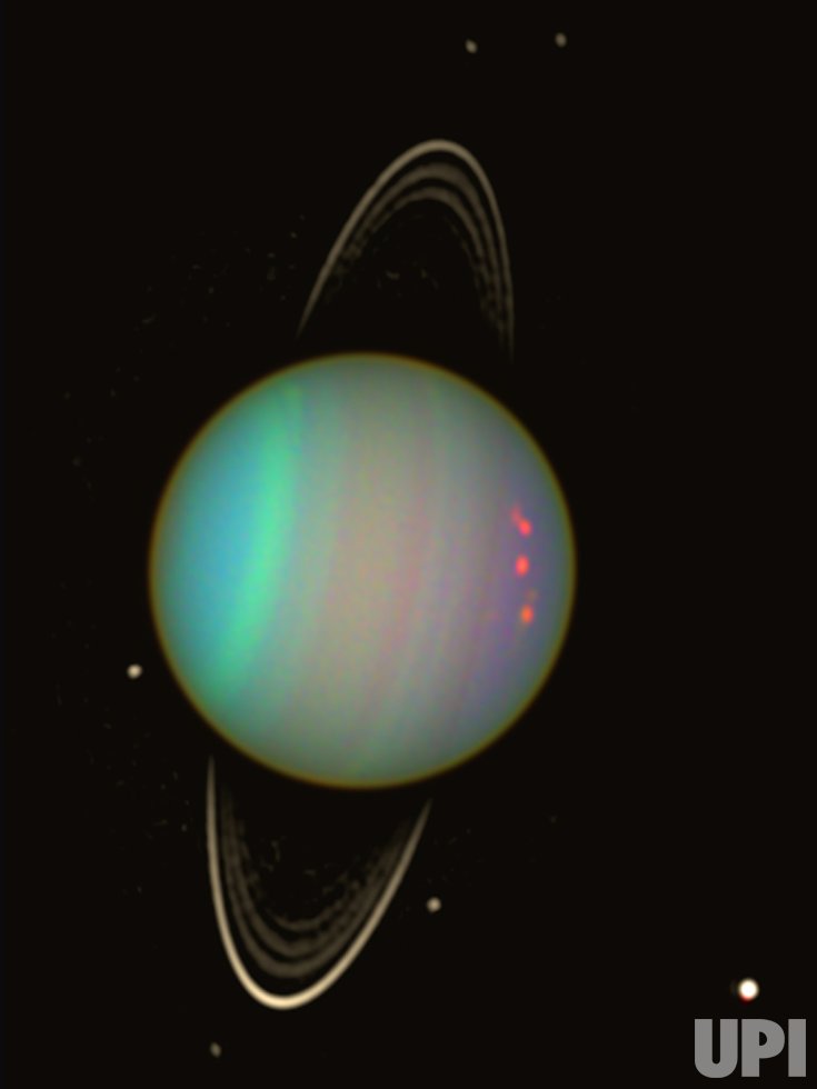 WIDER VIEW OF URANUS BY HUBBLE