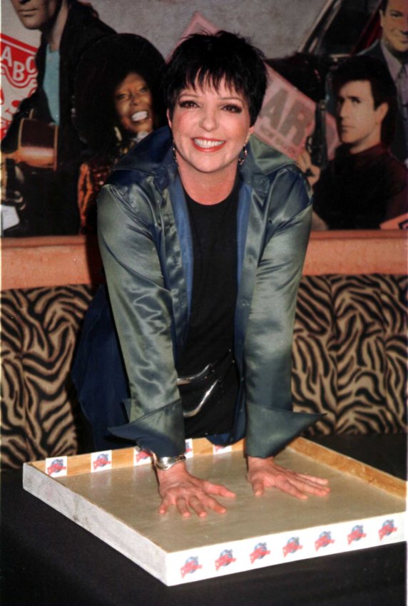 Liza photos minnelli of Judy Garland