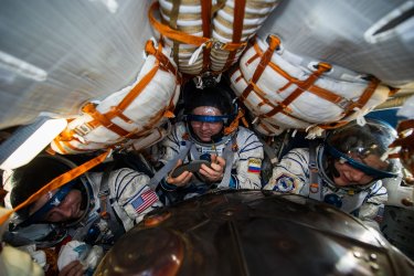 Expedition 62 Landing in Kazakhstan