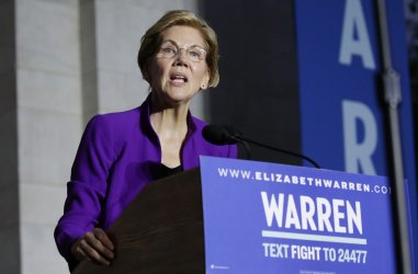 Elizabeth Warren delivers a speech in New York City