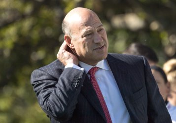Gary Cohn Participate in a Moment of Silence for the Vegas Shooting in Washington, D.C.
