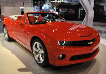 Chevy Camaro convertible displayed at Chicago Auto Show