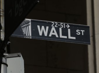 Dow Falls Again in September Trading at the NYSE