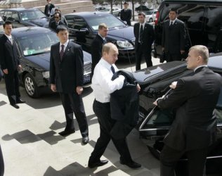 RUSSIAN PRESIDENT PUTIN VISITS CHINA