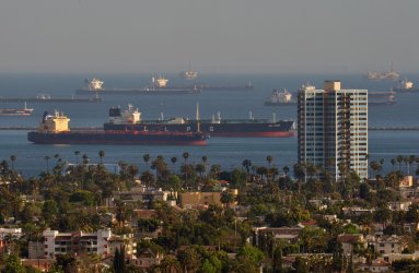 Increase of oil tankers anchored near port complex