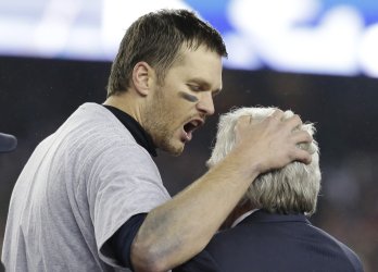 New England Patriots Tom Brady celebrates