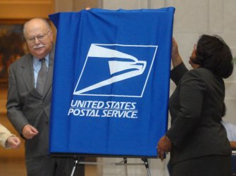 US Postal Service unveils the 2007 Christmas Stamp in Washington