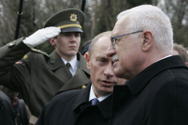 RUSSIAN PRESIDENT PUTIN VISITS CZECH REPUBLIC
