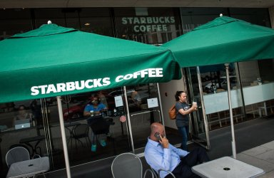 Starbucks to close 8,000 Stores for Anti-bias training