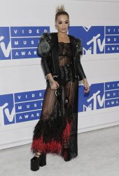 Rita Ora arrives at the 2016 MTV Video Music Awards