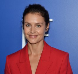 Hannah Ware attends Hullu's "The First" premiere in Los Angeles