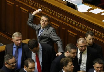 Ukrainian Lawmakers Fight in Parliament 