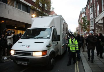 WikiLeaks founder Julian Assange arrested in London