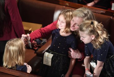 Rep. Abigail Spanberger and children at 116th U.S. Congress in Washington D.C.