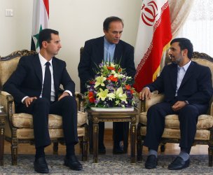 Syrian president meets with President Mahmoud Ahmadinejad