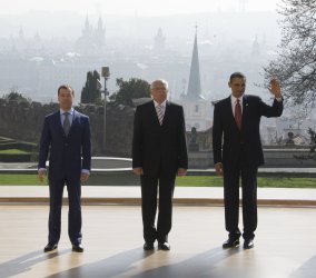 US President Obama, Czech President Klaus and Russian President Medvedev in Prague