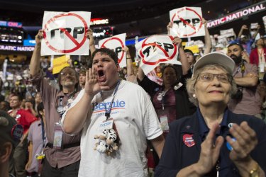 Wisconsin delegate shouts support for Sanders at the DNC convention in Philadelphia