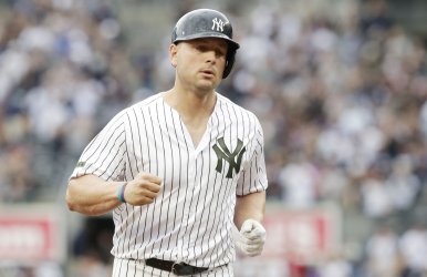New York Yankees Matt Holliday hits a home run