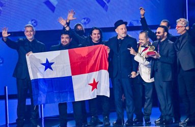 Ruben Blades Wins Award at the Latin Grammy Awards in Las Vegas