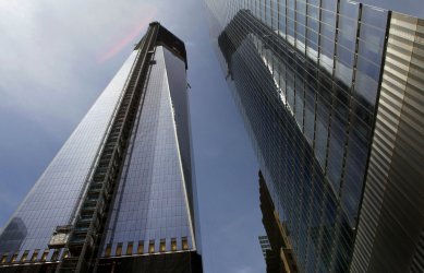 One World Trade Center Officially Surpasses the Height of the Empire State Building to become New York City's Tallest Building