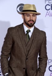 Ryan Guzman attends the 42nd annual People's Choice Awards in Los Angeles