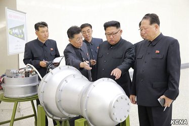 Kim Jong Un Inspects North Korean Nuclear Weaponization Program