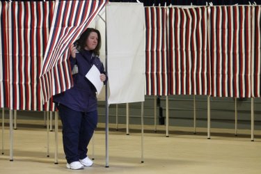 Voters cast ballots in Derry, New Hampshire