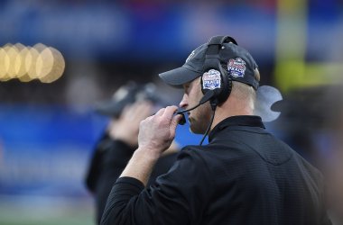 UCH coach Scott Frost during Peach Bowl