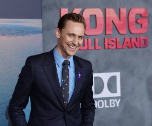 Tom Hiddleston attends the "Kong: Skull Island" premiere in Los Angeles