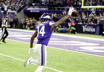 Vikings Diggs catches game-winning touchdown against Saints in the NFC Divisional playoff