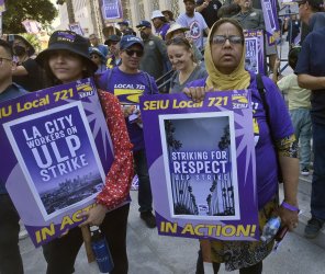 City Workers Picket Across Los Angeles for One-Day Strike