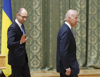 Joe Biden and Ukrainian PM Yatsenyuk hold a joint news conference