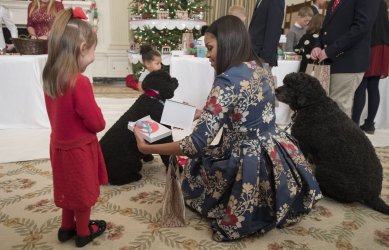 First Lady Michelle Obama does craft activities with Military Families at the White House