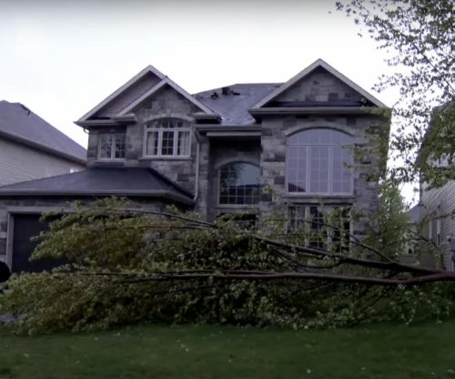 At least 8 dead, 250,000 without power after storm rips through Canada