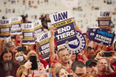 Next for United Auto Workers: Add members from nonunion factories