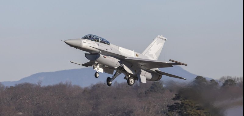 Lockheed Martin says new F-16 test flight marks 'new era' for fighter jet