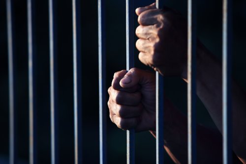 Study: Opioid addiction treatment in jail reduces re-arrest risk after release