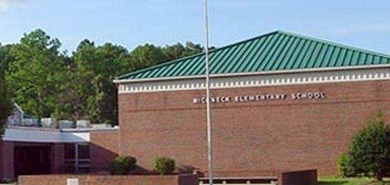 Virginia school reopens after teacher shot by student