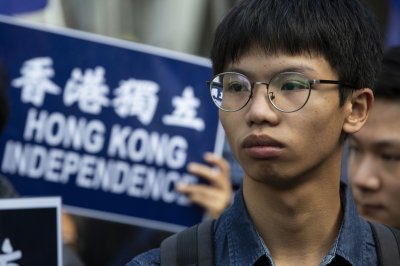 Hong Kong court sends 20-year-old student activist Tony Chung to prison for pro-democracy work thumbnail