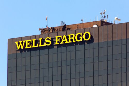 Wells Fargo Advisors settles for $7M in anti-money laundering case