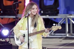 Sabrina Carpenter to launch 'Emails I Can't Send' tour in September