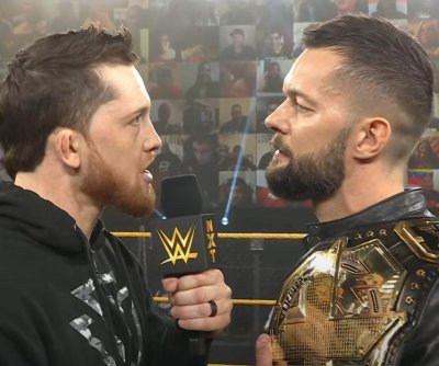 WWE Raw: Finn Bálor forfeits Universal title; new champion to be crowned  next Monday | PhillyVoice