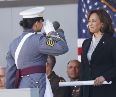 Kamala Harris Historicly Becomes First Woman to Address West Point Graduates