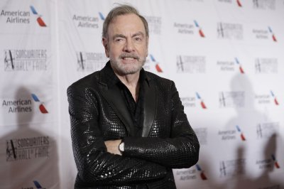 Neil Diamond musical to open on Broadway in December - UPI.com