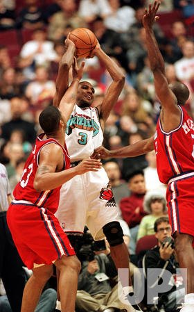 Photo: Vancouver Grizzlies vs. Los Angeles Clippers basketball