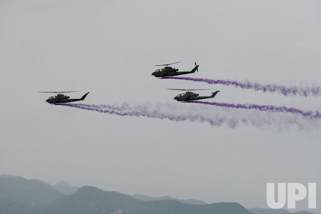 AH-1 Helicopters Leave Smoke Trails Over U.S.-South Korea Joint Drill