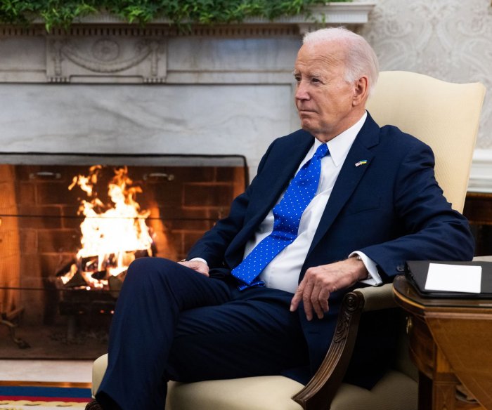 Joe Biden to meet with divided congressional leaders on shutdown, Ukraine aid