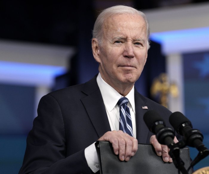 Biden touts strength of labor market after U.S. adds 517,000 jobs in January