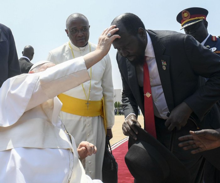 Pope Francis delivers mass to 100,000 in South Sudan as he urged for peace