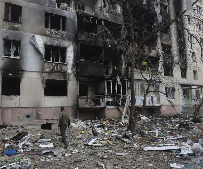 Russia-Ukraine war: Attack on Severodonetsk kills at least 6